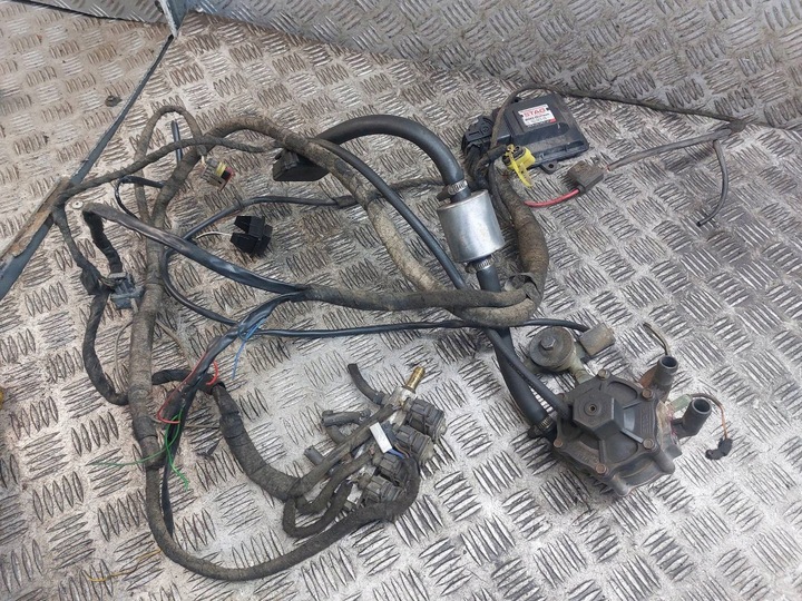 INSTALACIÓN DE GAS LPG 4 CYL STAG 200 GOFAST PS-02 PLUS TYPE R02 W01-4 