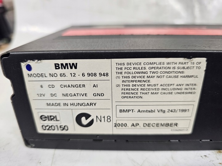 BMW E39 CHANGEUR DISQUES CD 6908948