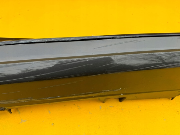 BMW X6 G06 3 III 19R- MOULURE SEUIL DROITE SEUIL DROIT 51778069996