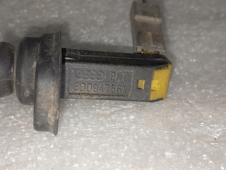 TRASERO SENSOR DE PUERTA KRANCOWY AUDI A4 B5 8D0947561 