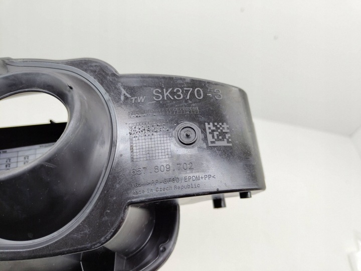 SKODA SCALA CLAPET GOULOTTE DE REMPLISSAGE CARBURANTS 657809702 LF9E