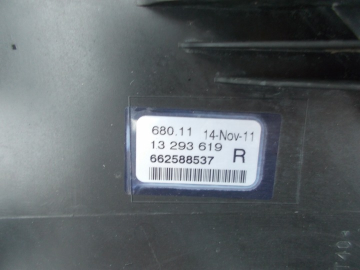 FEUX DE BROUILLARD GAUCHE DROIT AVANT OPEL ASTRA J IV 13293619 13293618
