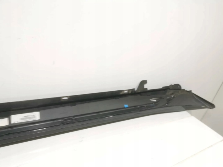 BMW X1 U11 MOULURE SEUIL GAUCHE AVANT