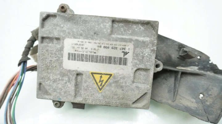 VOLVO V50 CONVERTISSEUR XÉNON 1307329098 S40 II