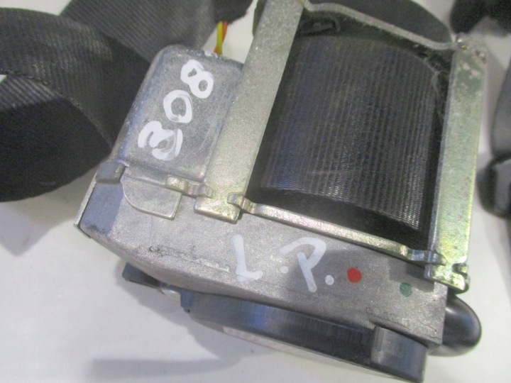 CEINTURE DE SÉCURITÉ AVANT AVANT GAUCHE PEUGEOT 308 II T9 6212371AA