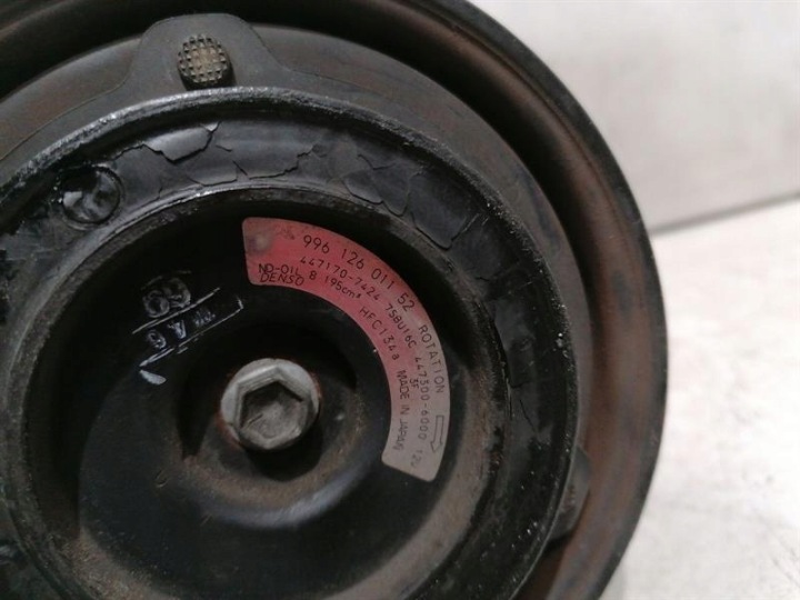PORSCHE 911 996 A/C COMPRESSOR 99612601152 AIR CONDITIONING