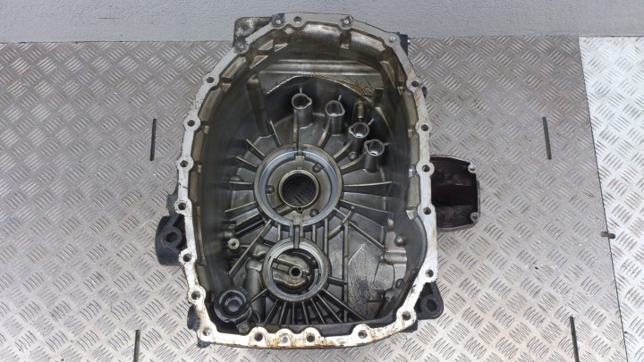 CHÂSSIS BOÎTE DE VITESSES AVANT SCANIA R GRS 905