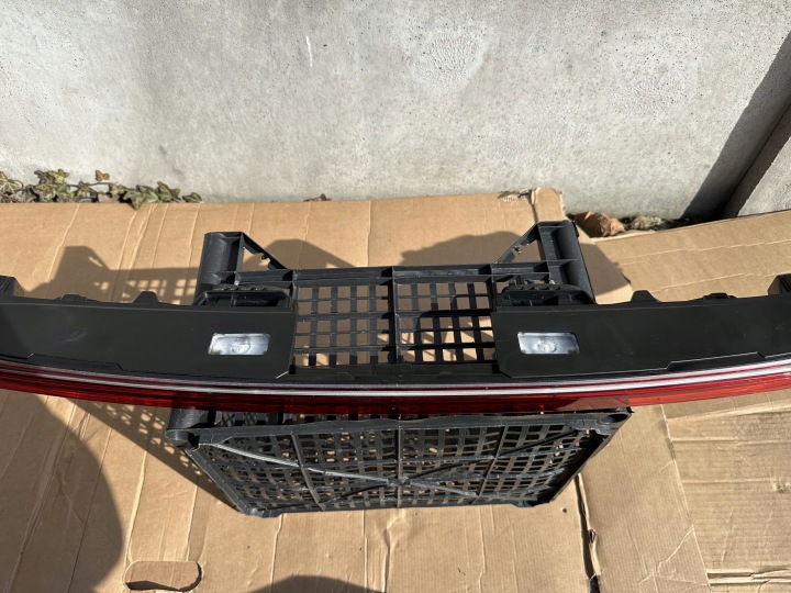 CACHE LED AUDI Q4 E-TRON 89A ARRIÈRE ARRIÈRE PHARE
