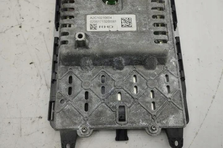 ÉCRAN NAVIGATION MERCEDES-BENZ E T-MODEL (S213) A2139001210 2.0L DIESEL