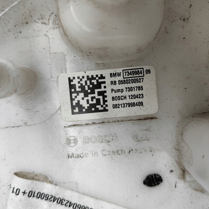 BMW 2 PIÈCES F39 2023 POMPE CARBURANTS DANS ZBIORNIKU