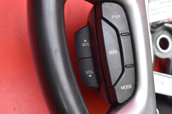 VOLANT CHEVROLET CAPTIVA 1 I 2.0 VCDI 150 KM 06-11