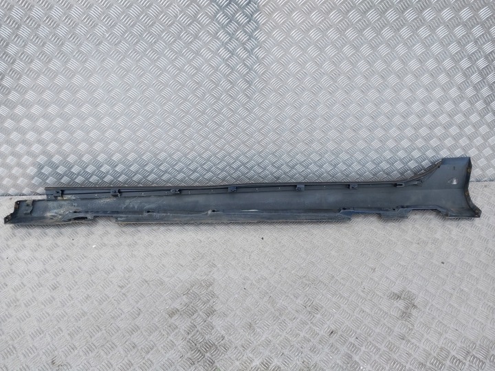 MOULURE REVÊTEMENT SEUIL DROITE 31333005 VOLVO V60 I 498-46
