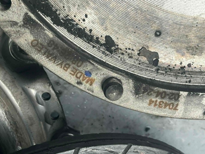 EMBRAYAGE VOLANT D'INERTIE BI-MASSE DISQUE BMW E46 318 320 E39 520 D M47 136 KM