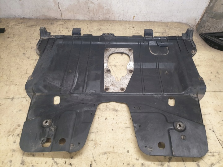 FIAT TIPO II PROTECTION PLAQUE SOUS MOTEUR 00519843160E