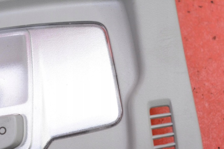 AMPOULE ÉCLAIRAGE INTÉRIEUR AVANT 9811856677 CITROEN C3 3 III 16-20