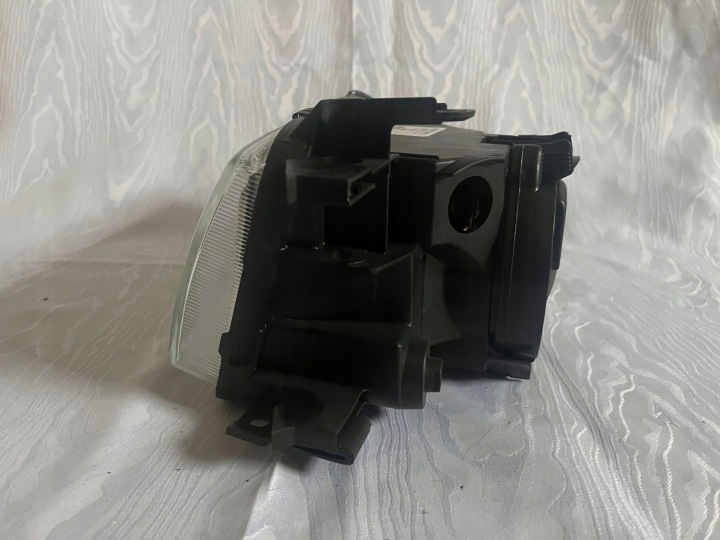 PROJECTEUR GAUCHE OPEL VECTRA A 1988-1992 ORIGINAL MAGNETI MARELLI (CARELLO)