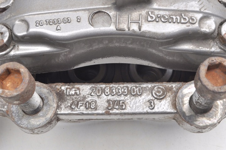 MASERATI QUATTROPORTE V ÉTRIER DE FREIN DE FREIN GAUCHE AVANT 20723303