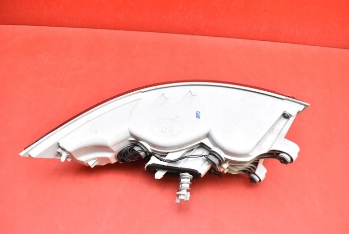 PHARE GAUCHE ARRIÈRE ARRIÈRE 197.337-01 JAGUAR XE 14-20