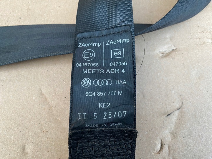 VW POLO 6Q 9N COURROIE DROIT 5D 6Q4857706M