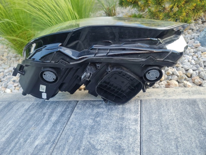 OPEL CROSSLAND X LIFT PHARES AVANT COMPLET LED YQ00709680 YQ00709880