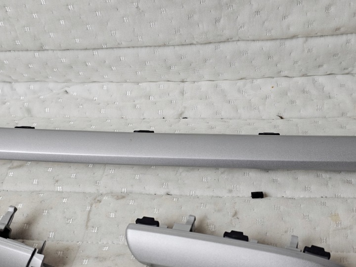 MOULURE DÉCOR CONSOLES DANS PLANCHE AUDI A3 8V 8V0820901A