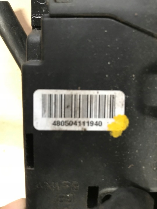 MERCEDES W204 2.2CDI MODULE SERRE-CÂBLE A2125400581