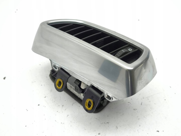 PORSCHE CAYENNE (92A) GRILLE CONDUIT D'AIR LATÉRALE TABLEAU DE BORD 2011 4590022001