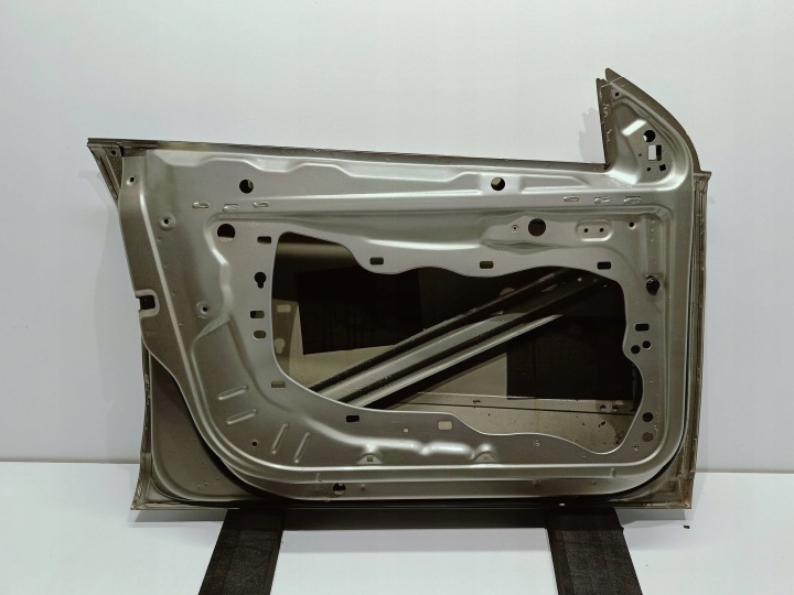 VW PASSAT CC 08- PORTES GAUCHE AVANT 3C8831311