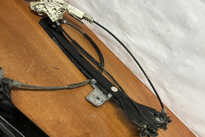 ÉLÉVATEUR VITRES PORTES ARRIÈRE AVEC MOTEUR MERCEDES-BENZ CLK CABRIO (A209)