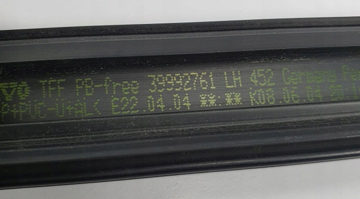 MOULURE TOITS TOITS GAUCHE ARRIÈRE 452 VOLVO V70 II 39992761