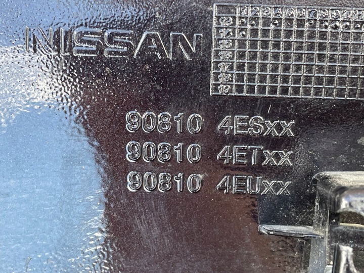 NISSAN QASHQAI II J11 MOULURE BLENDAKLAPY 908104ESXX