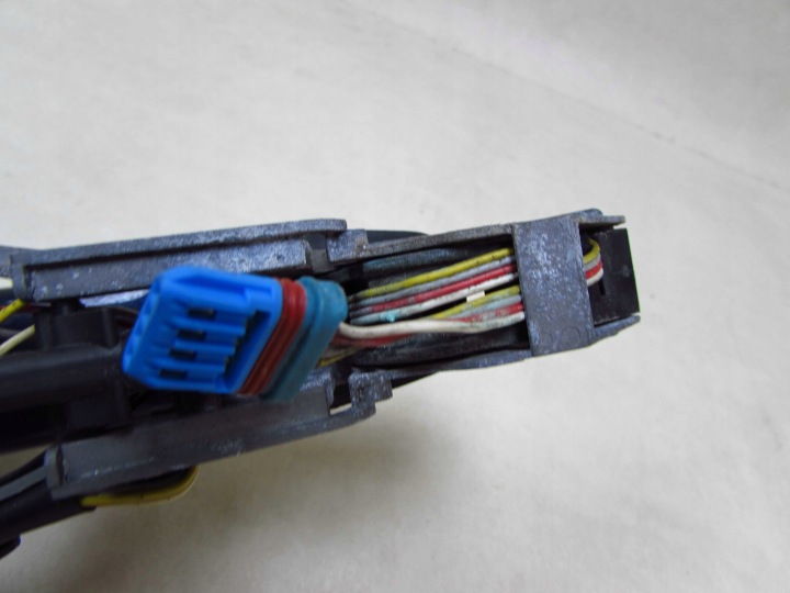 VOLVO V70 06- SERRURE POIGNÉE PORTES DROIT AVANT KEYLESS 10 4 GOUPILLE 31416678