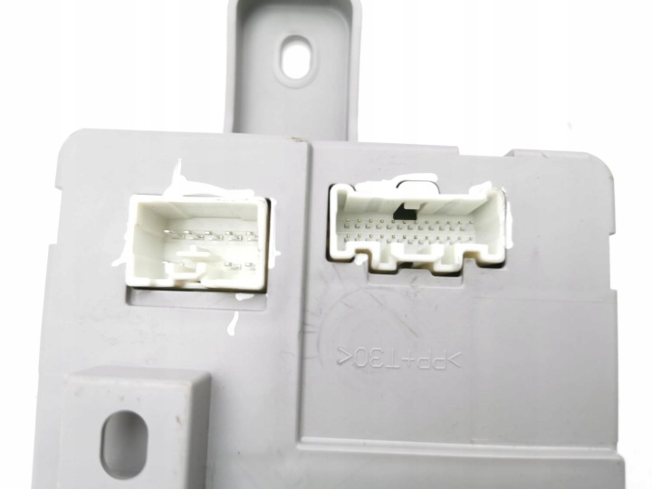 MAZDA CX-7 2011 MODULE CONTRÔLEUR CONFORT