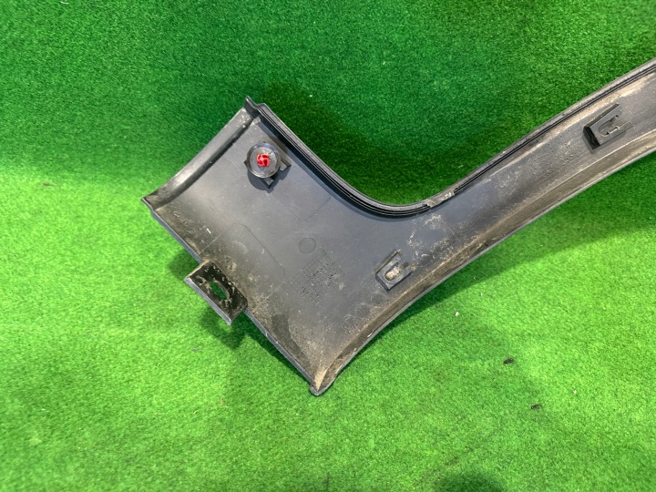 MOULURE GARDE-BOUE AVANT GAUCHE FIAT PANDA III 4X4 735490907