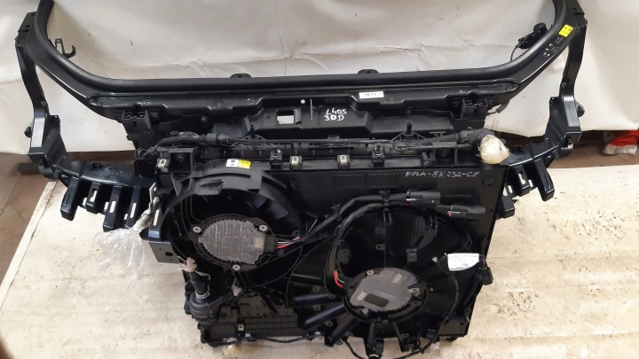 LAND ROVER RANGE ROVER L405 3.0D PANNEAU AVANT RADIATEURS FPLA-8K232