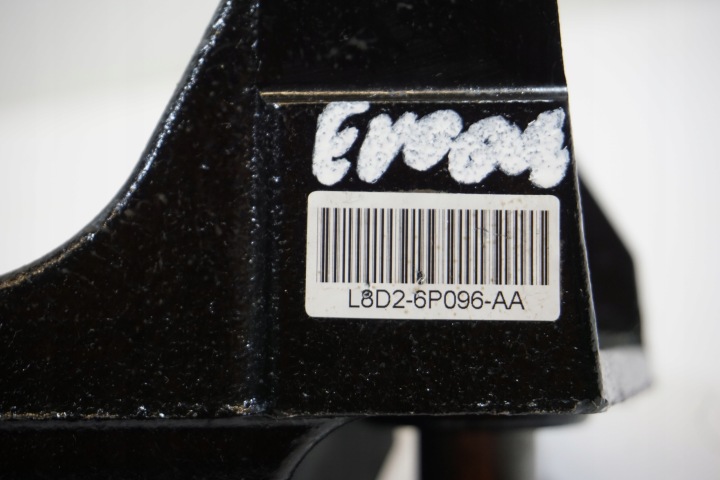 LAND ROVER EVOQUE II POIGNÉE COUSSIN MOTEUR L8D2-6P096-AA