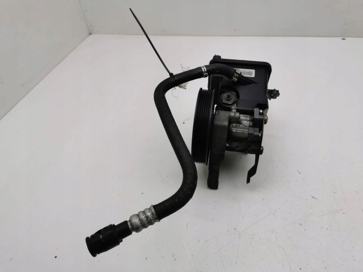 BMW 5 E60 E61 2005 POMPE AMPLIFICATEUR 7693974101
