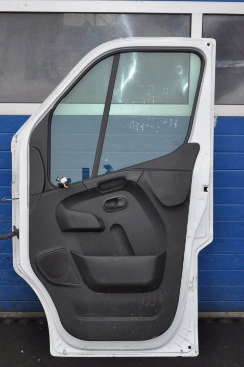 RENAULT MASTER III PORTES DROIT AVANT 23R