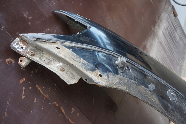 TOYOTA LAND CRUISER 90 95 AILE GAUCHE AVANT AVANT 96-02R
