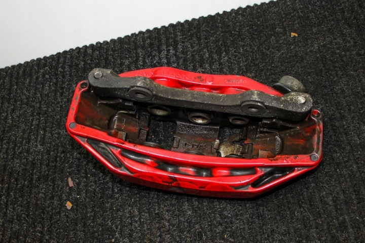 ÉTRIER DE FREIN DE FREIN AVANT DROIT AUDI A5 SPORTBACK (F5A) 8W0615106CR 3.0L