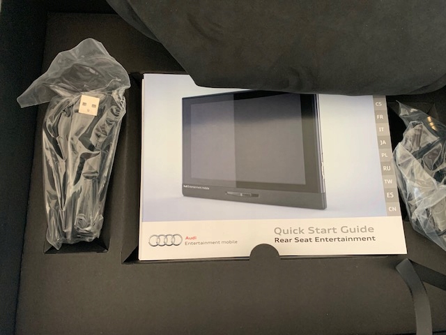 KIT AUDI ENTERTAIMENT MOBILE RSE III 4M0051700F 4M0051700E 2 X NOUVEAU ORIGINE