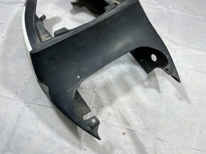 APRILIA RSV MILLE 1000 97-03 QUEUE ARRIÈRE PLASTIQUE DÉFLECTEUR D'AIR 2 AUTRE PRODUKTY