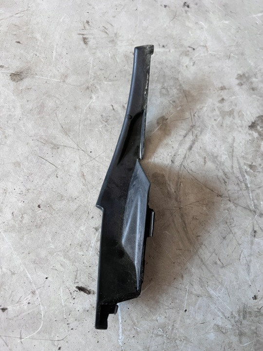 KIA RIO V IV DOUBLURE DE PASSAGE DE ROUE FINITION ANGLE DROIT PLASTIQUE 17-23