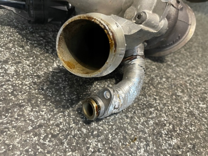TURBINE BMW X1 F48 9452213