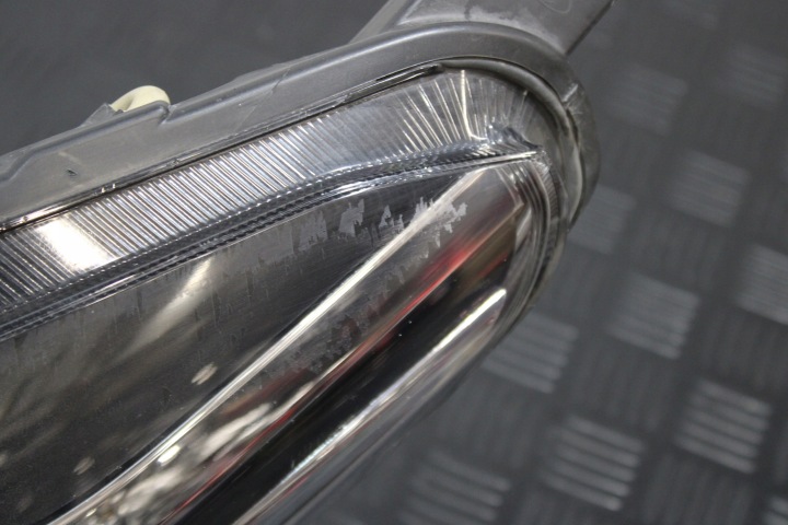 PHARE GAUCHE AVANT LED H1BB-13101-CJ FORD FIESTA MK8