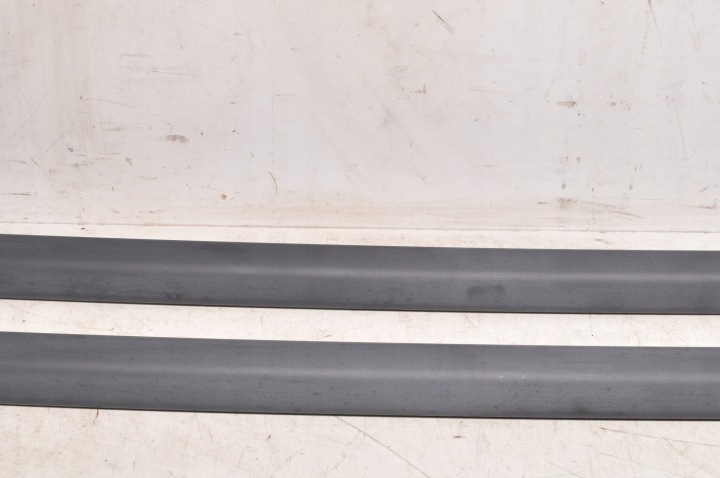 VOLVO V50 BARRES DE TOIT DE TOIT UNIVERSEL ENSEMBLE