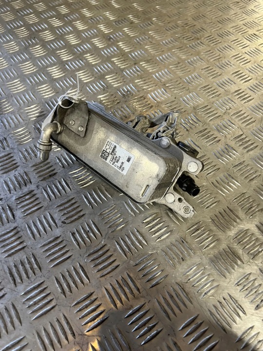 BMW 7 G11 G12 RADIATEUR HUILES BOÎTE DE VITESSES 8570062