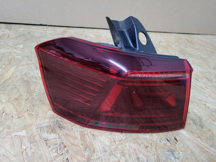 VW PASSAT B8 B-8 3G9 LIFT R-LINE UNIVERSEL PHARE ARRIÈRE ARRIÈRE GAUCHE