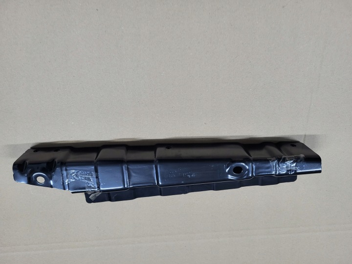 DACIA DUSTER II 2 SUPPORT FIXATION GARDE-BOUE AVANT AVANT GAUCHE