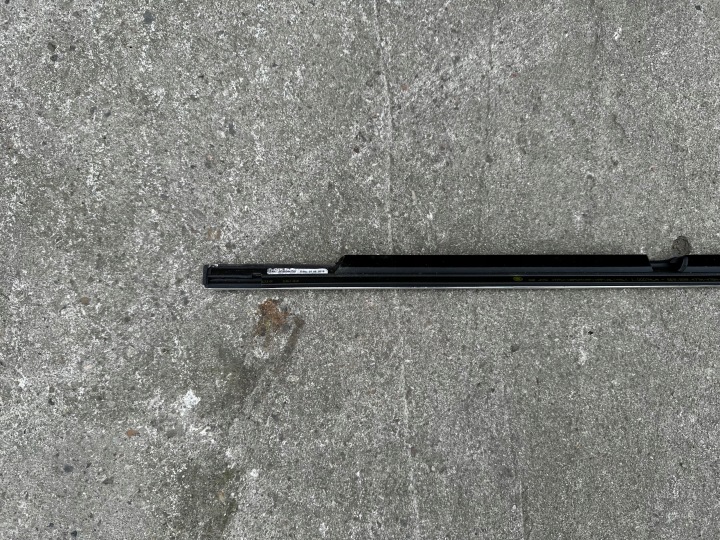 MOULURE RACLOIR ARRIÈRE GAUCHE SKODA OCTAVIA 3 UNIVERSEL
